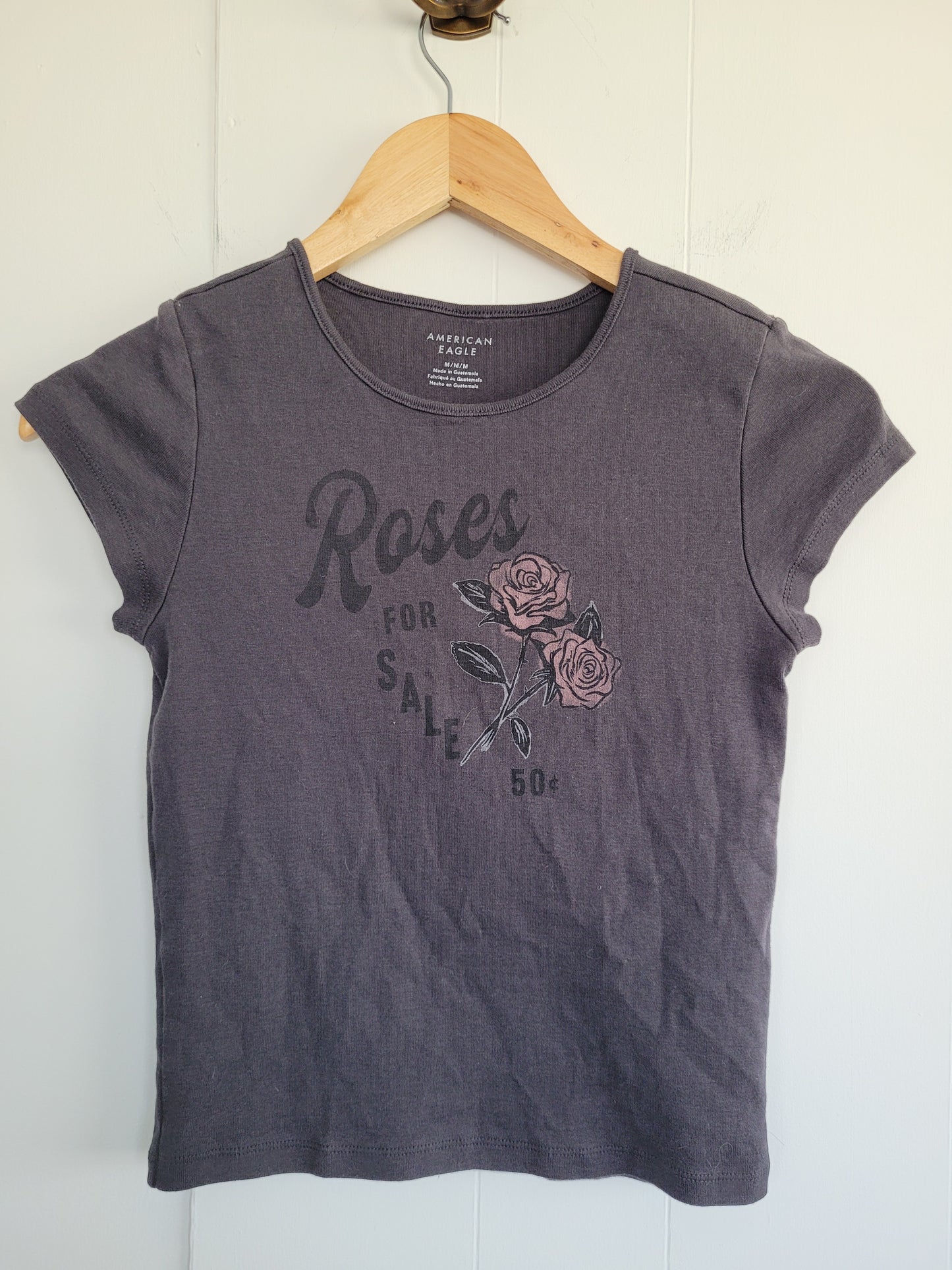 Grey "Roses for Sale" Graphic Baby Tee - American Eagle (Medium)