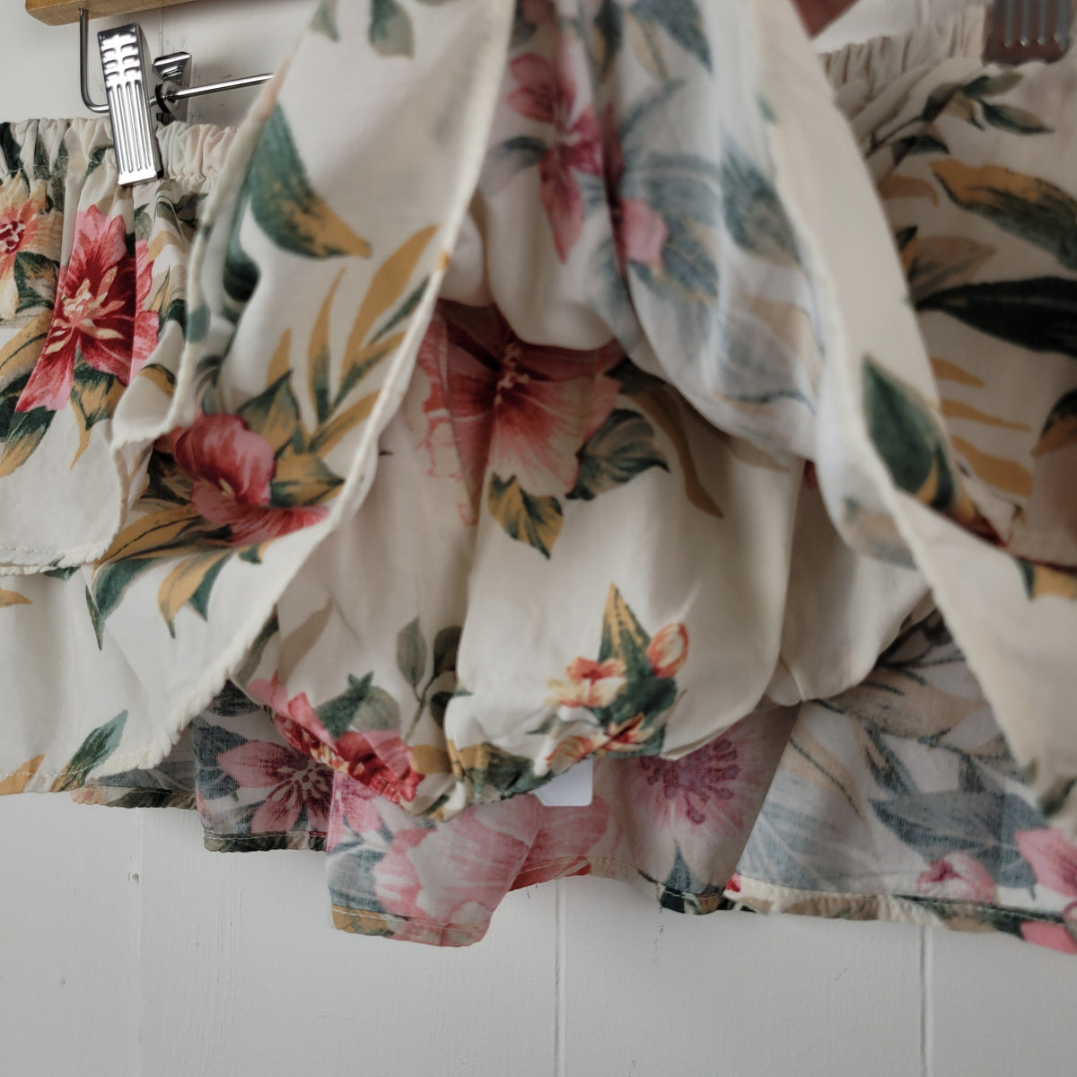 Floral Ruffle Sleeveless Tube Top - American Eagle (M)