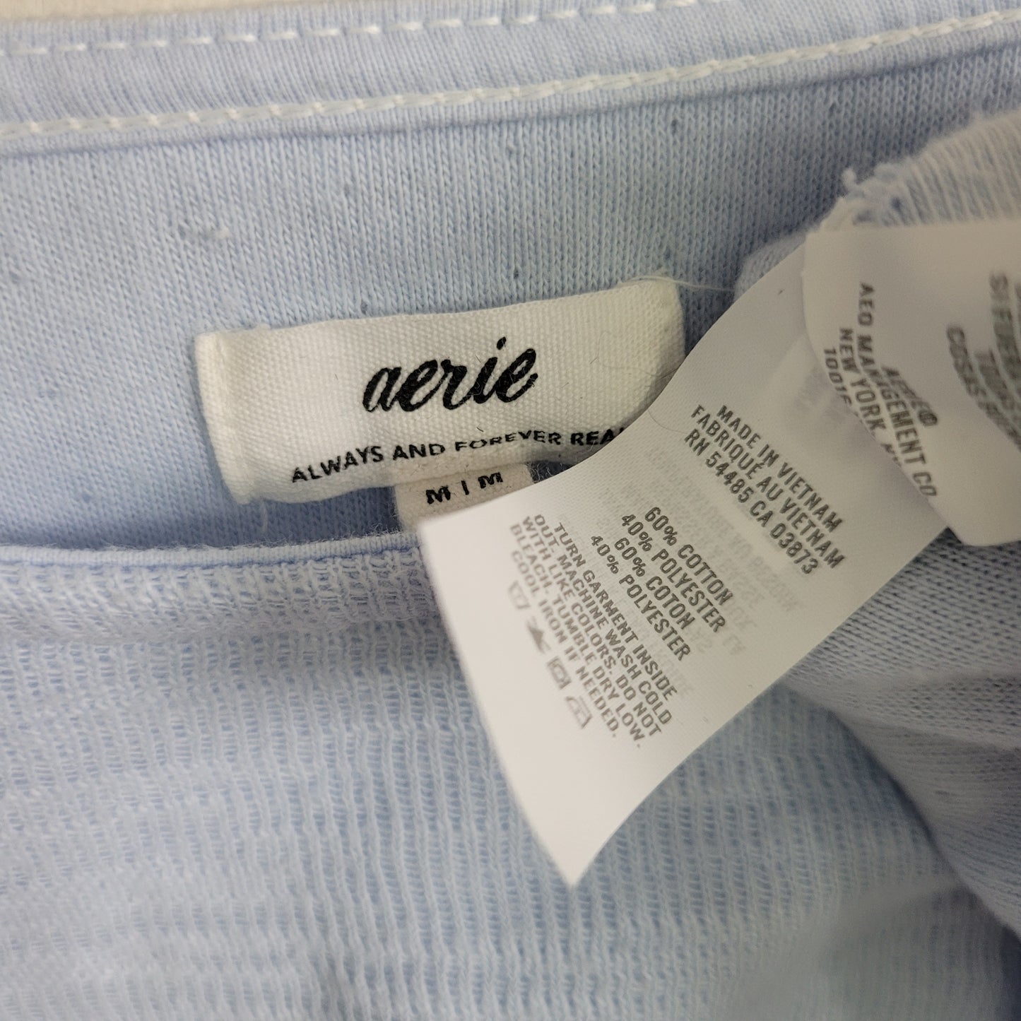 Baby Blue Bubble Hem Crop Top - Aerie (M)