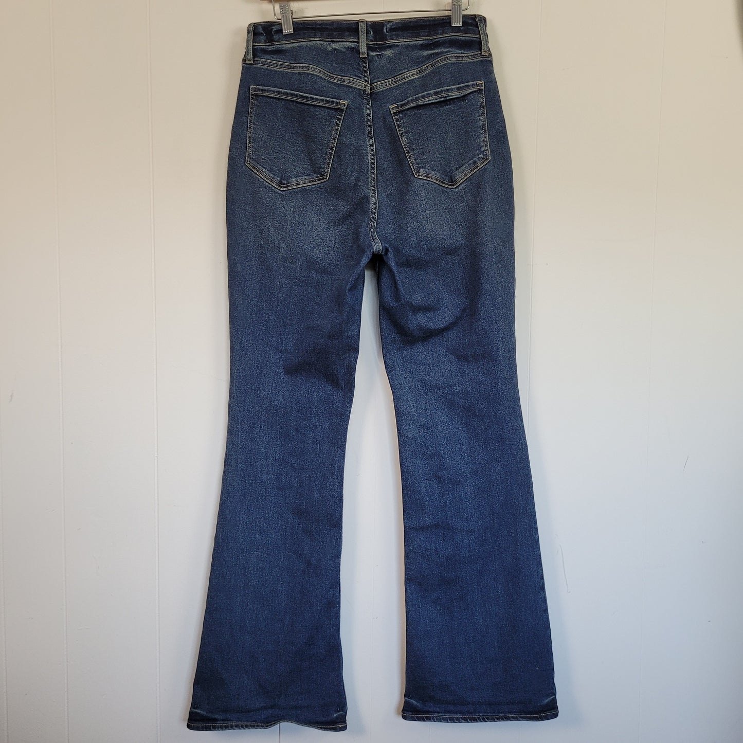Medium Wash Higher High-Rise Flare Jeans - Old Navy (Size 8 Tall)