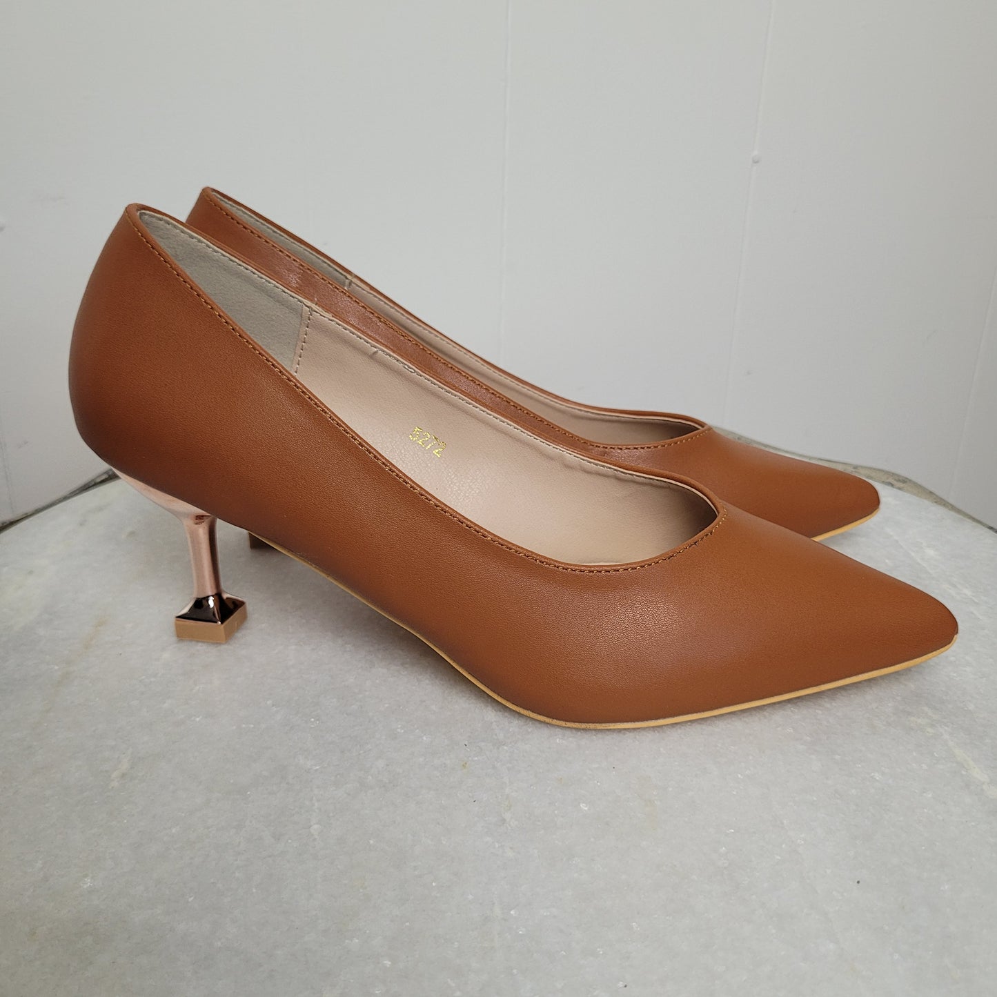 Cognac Pointed-Toe Kitten Heels (Size 7.5)