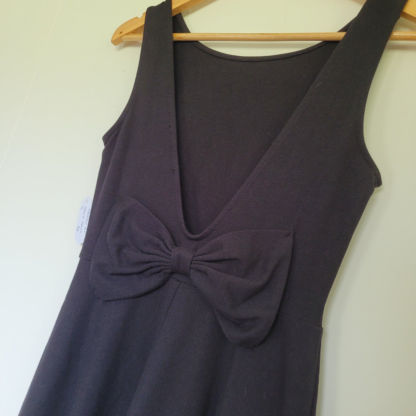 Black Bow Back Skater Dress - Forever 21 (Size Small)