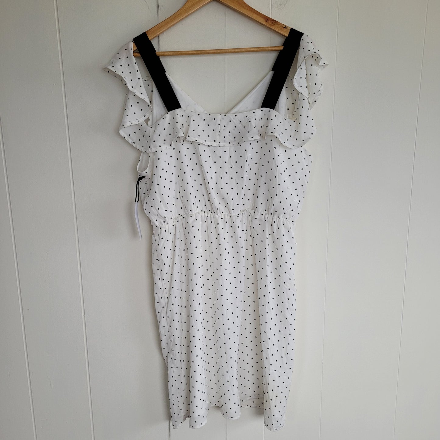 White & Black Polka Dot Ruffle Dress BNWT - Dex (Large)