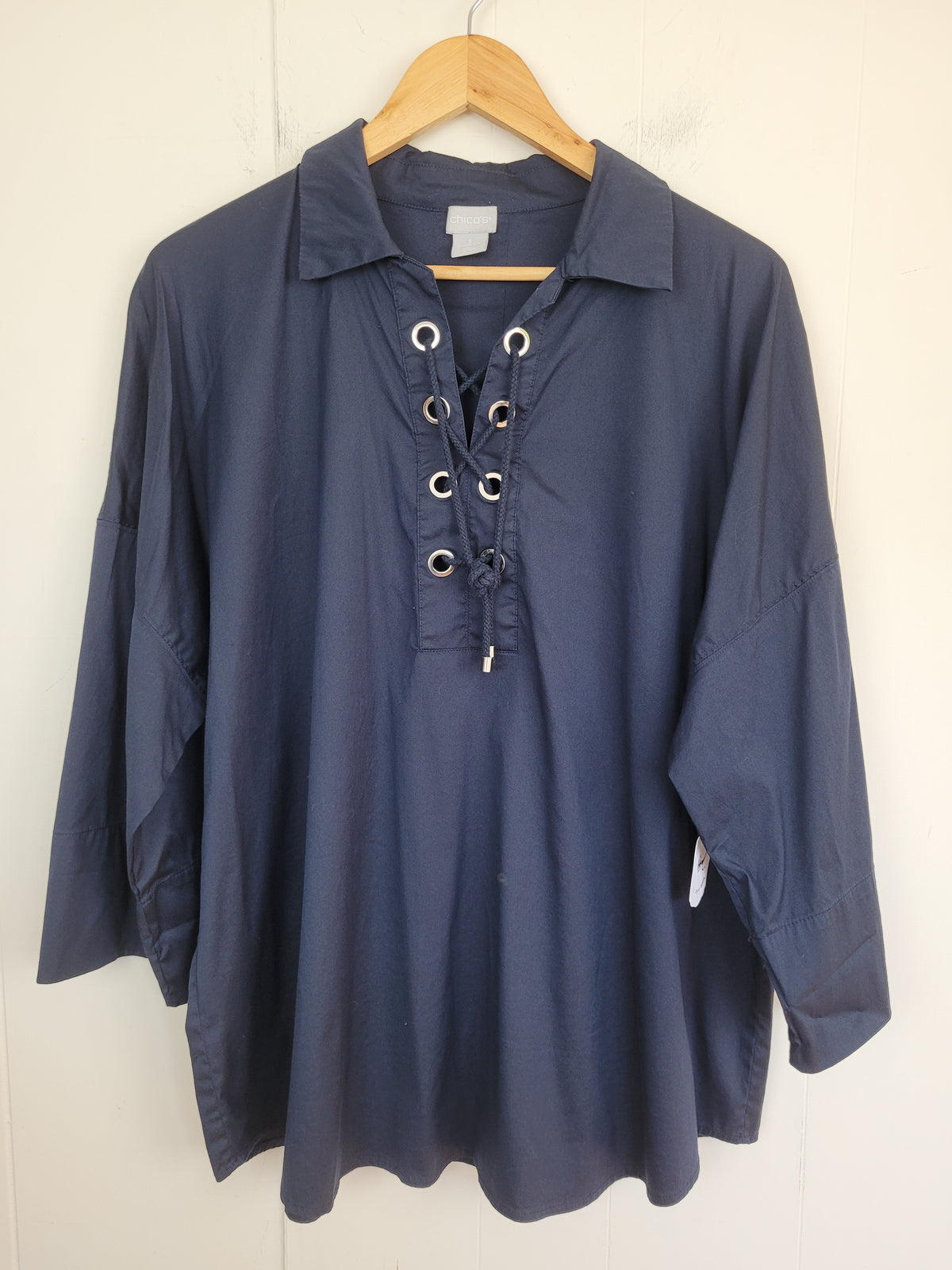 Chico’s Size 3 (XL) Navy Lace-Up Collared Tunic Top