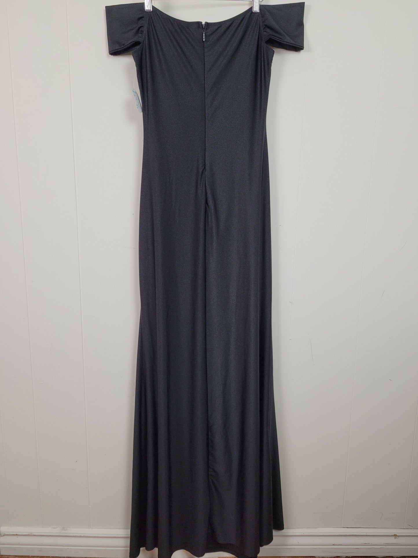 Black Off-the-Shoulder Maxi Dress - Fashion Nova (1X)