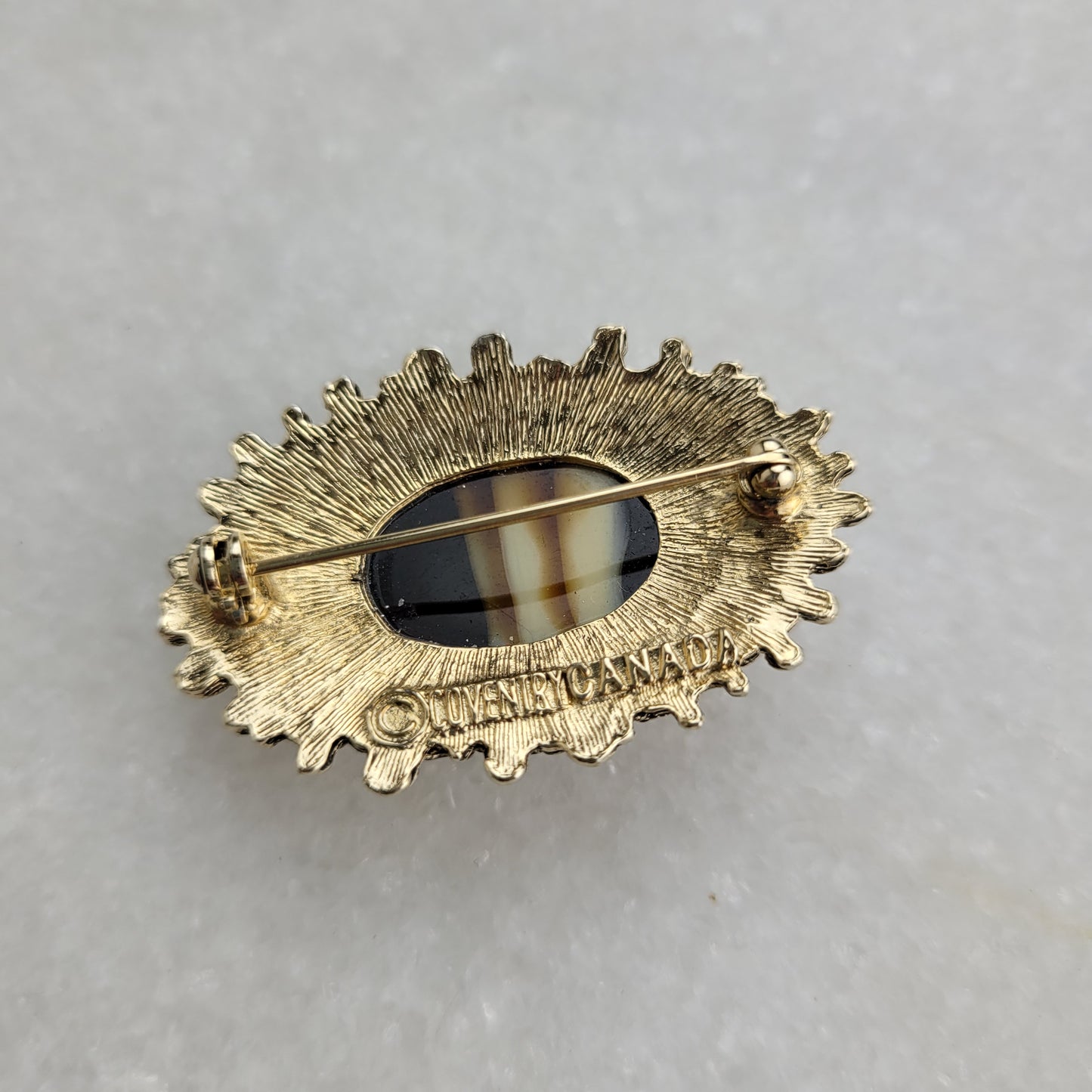 Vintage Sarah Coventry "Norwegian Wood" Faux Tiger's Eye Brooch (1970s)