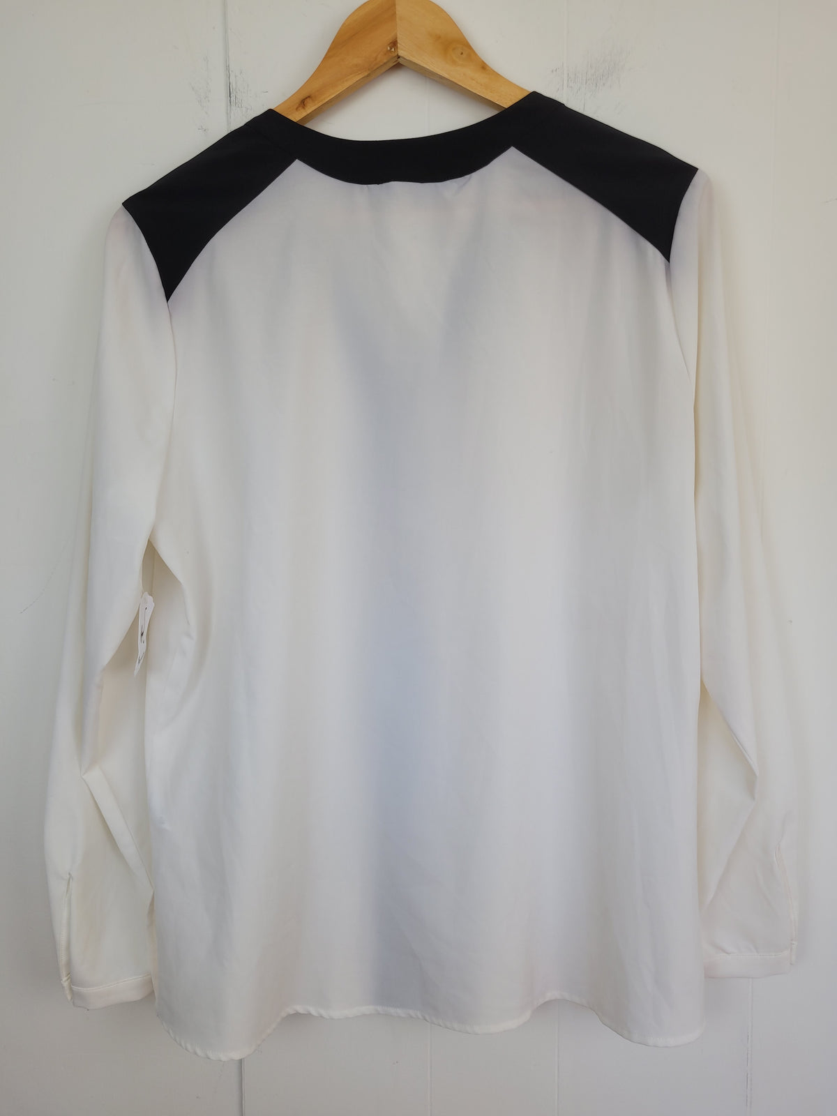 Proportion Petite Size 10 Black & Ivory Contrast Long Sleeve Blouse