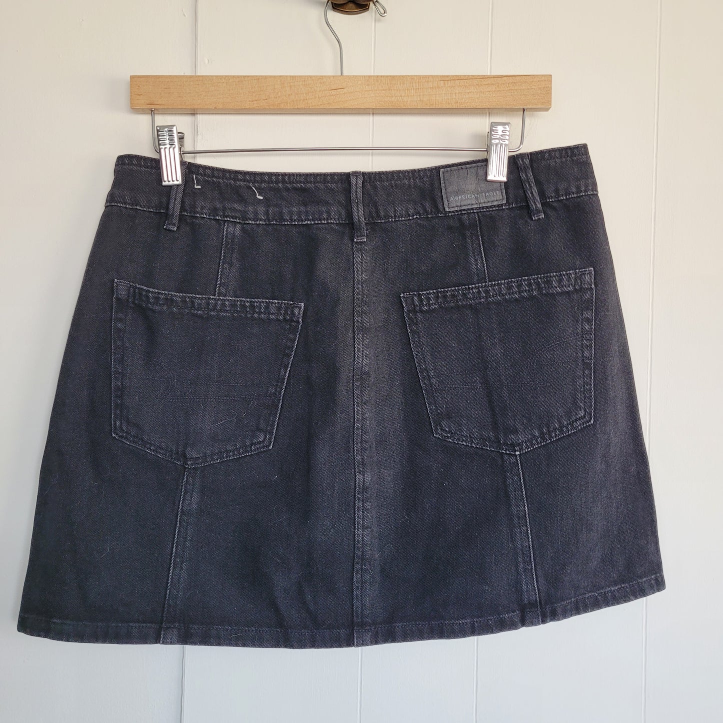 Black Wash Button Front Denim Skirt - Americam Eagle (Size 8)