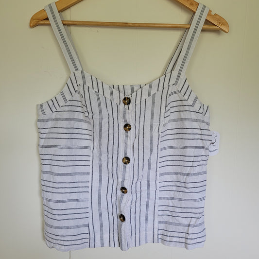 White Stripe Button Front Tank - Reitmans (M)