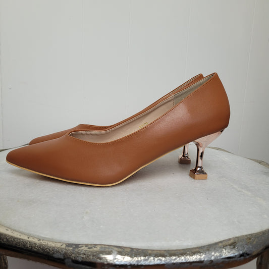 Cognac Pointed-Toe Kitten Heels (Size 7.5)