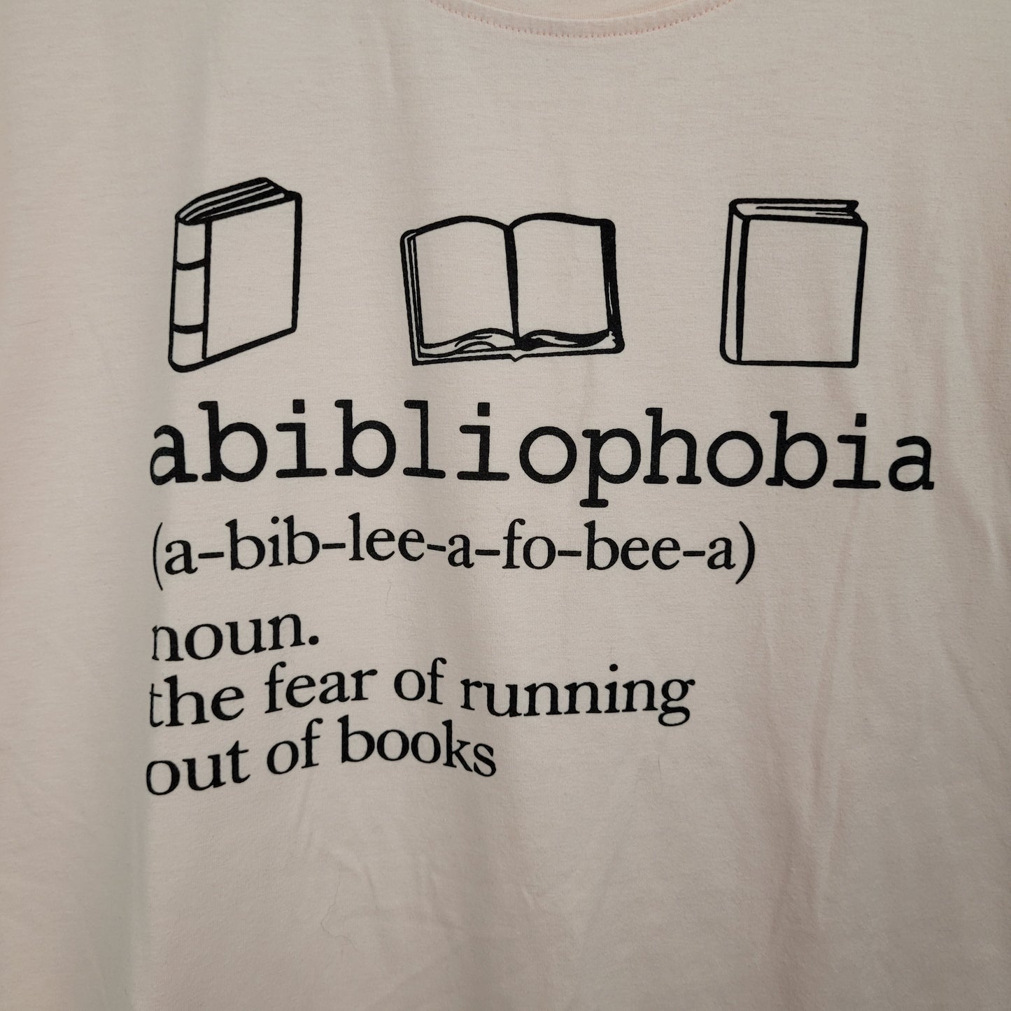 Pink "Abibliophobia" Graphic Tee (Large)