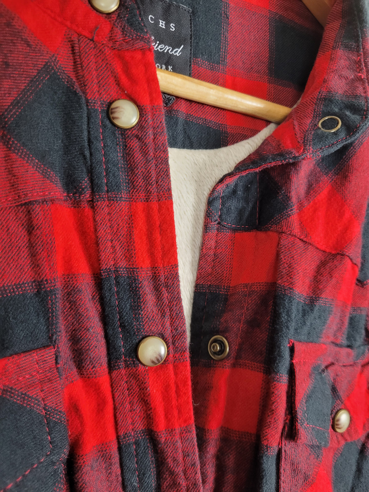JACHS Girlfriend Small Red & Black Buffalo Plaid Sherpa-Lined Flannel Jacket