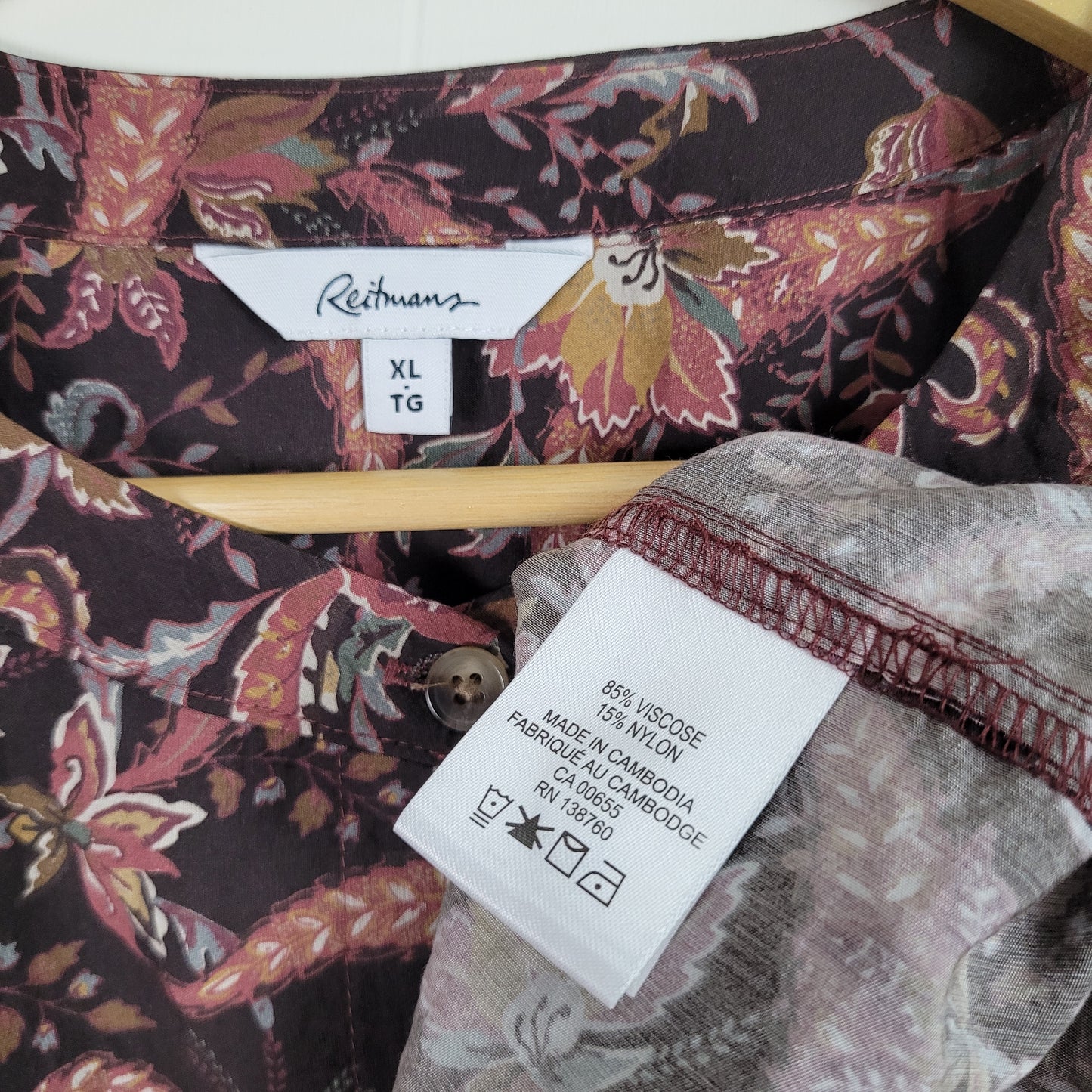Burgundy Paisley Short Sleeve Blouse - Reitmans (XL)