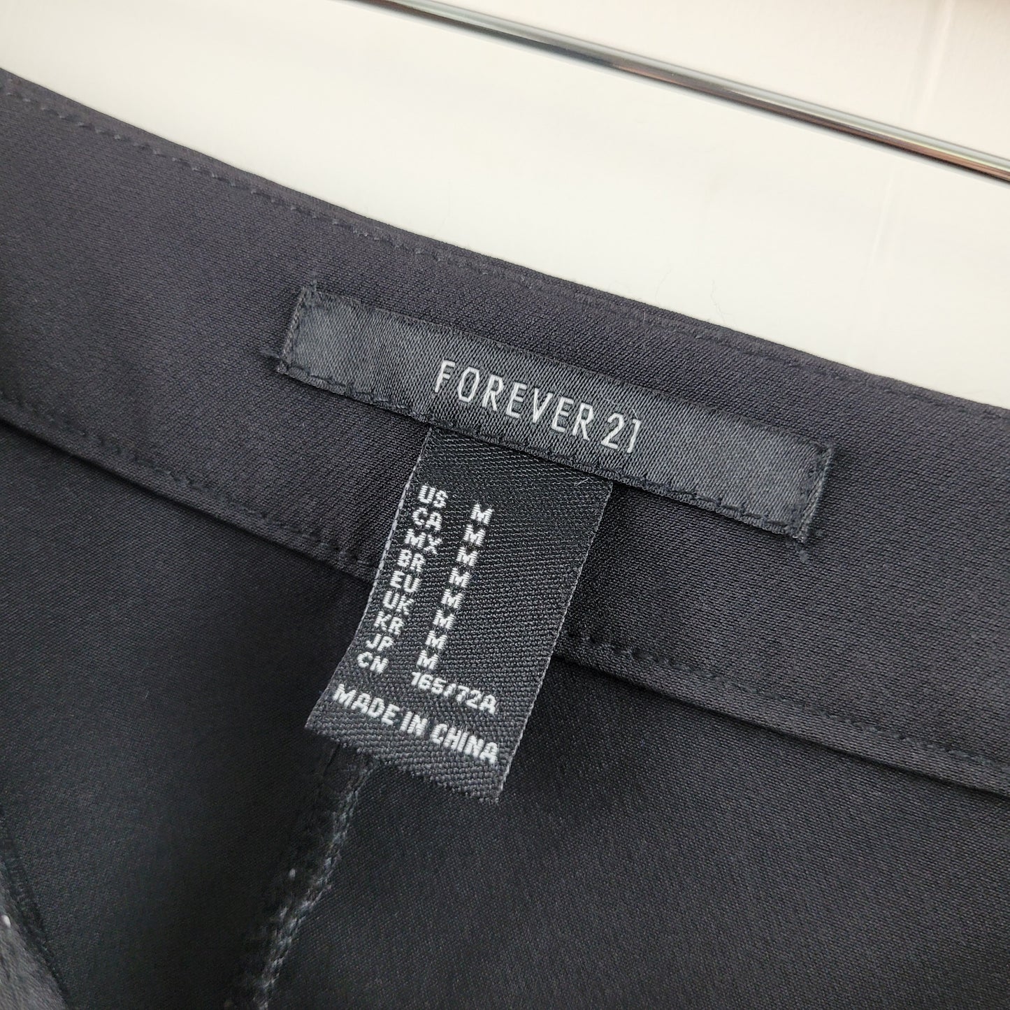 Black Midi Pencil Skirt - Forever 21 (Medium)
