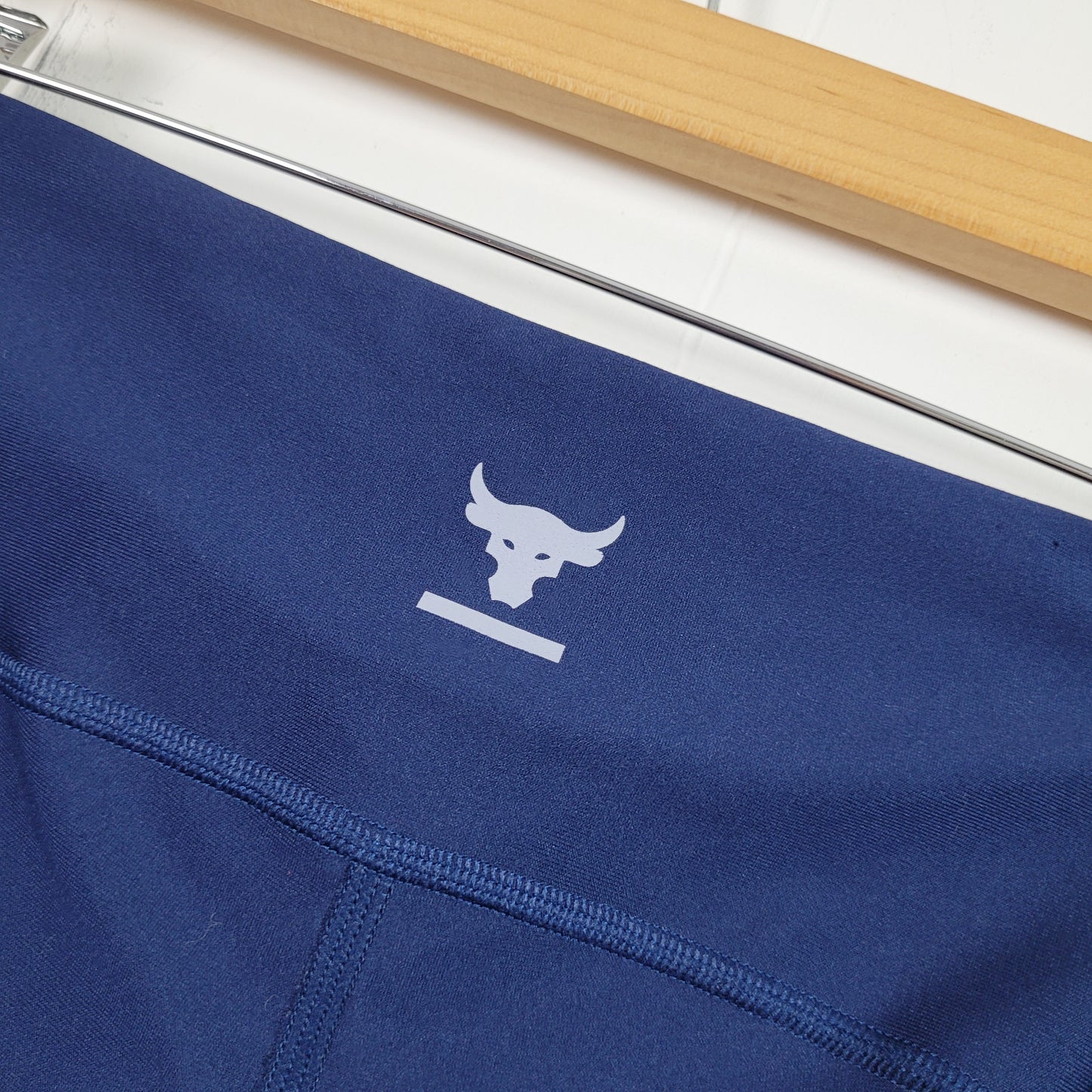 Blue HeatGear Compression Crop Leggings - Under Armour (XL)