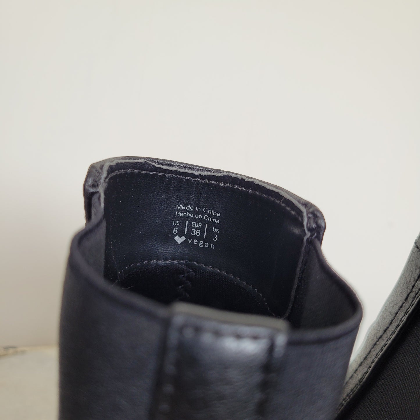 Black Chelsea Ankle Boots – Call It Spring (Size 6)