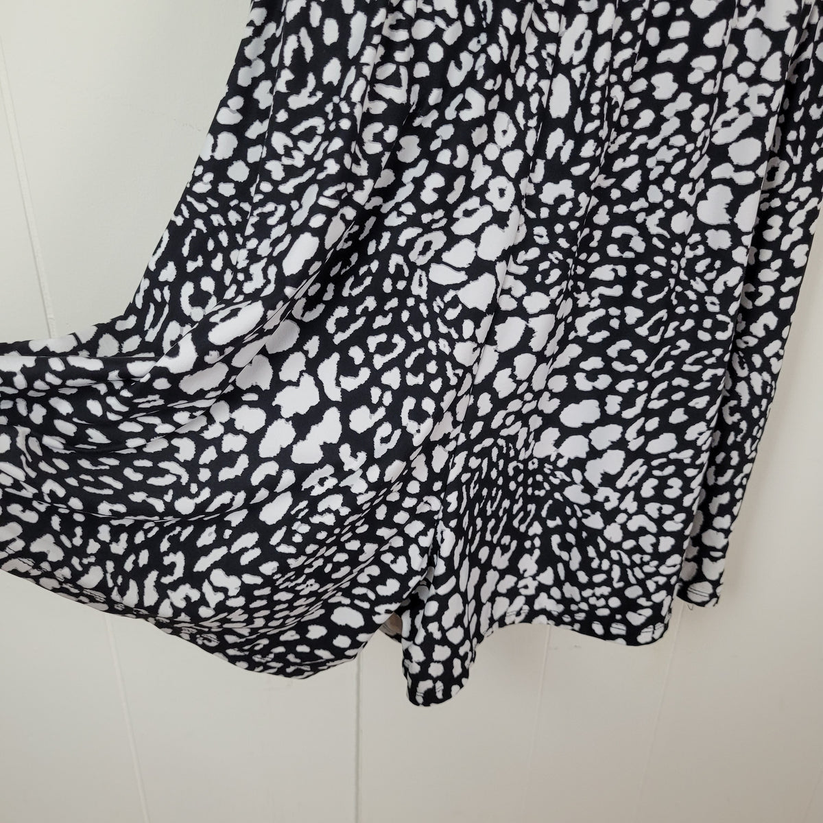 Black & White Animal Print Swim Cover-Up Romper - Beach House Style (XL)
