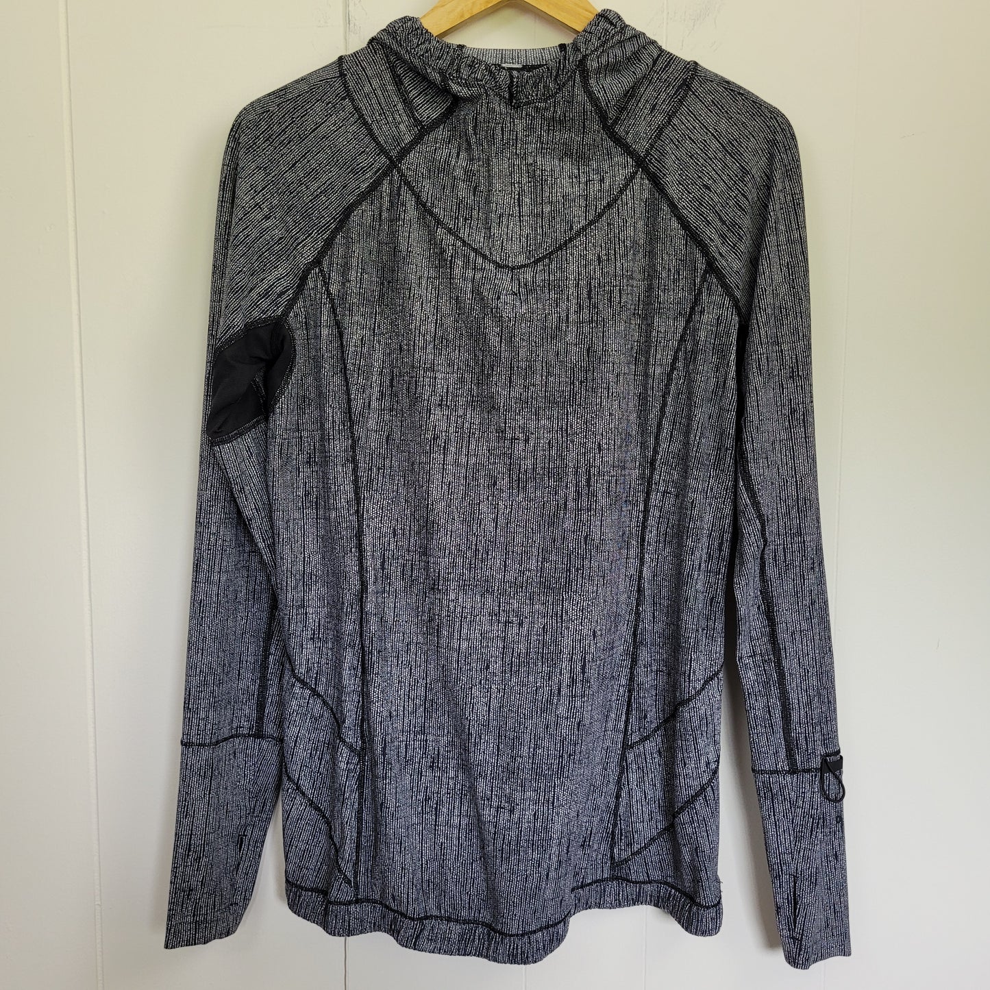Heathered Black/White Lightweight Hooded Active Top - Lululemon (Large)