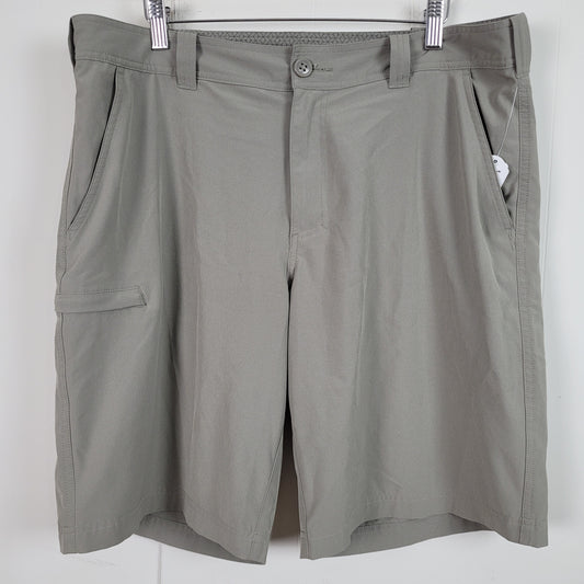 Light Taupe Active Cargo Shorts - Columbia Omni-Shield (Men's 36)