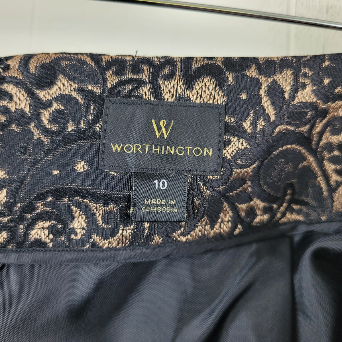 Black & Gold Paisley Jacquard Pencil Skirt - Worthington (Size 10)