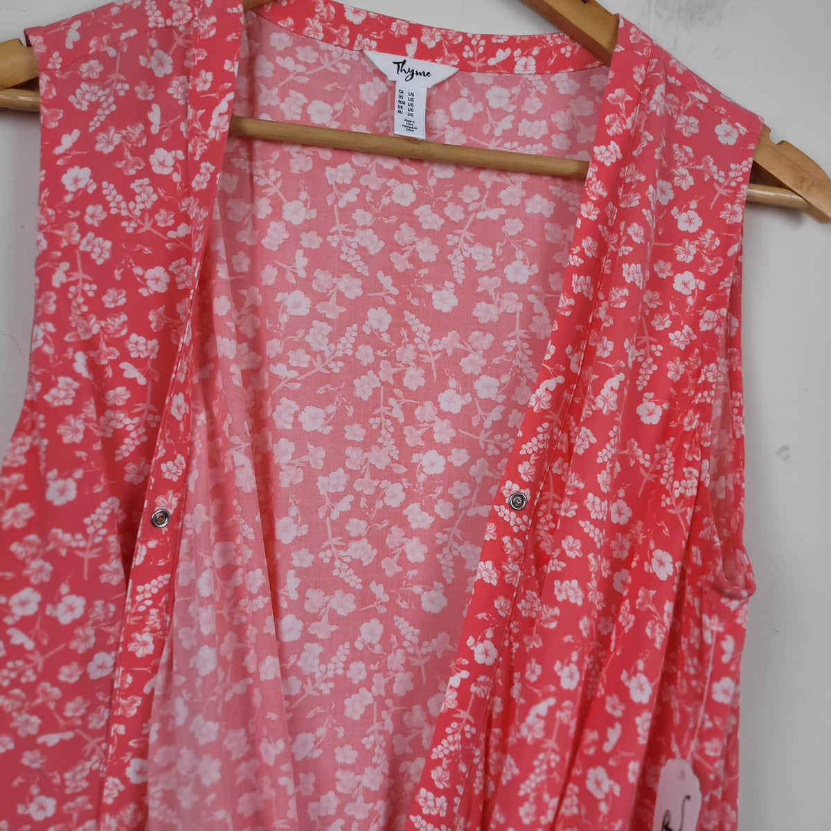 Coral Floral Sleeveless Blouse - Thyme Maternity (L)