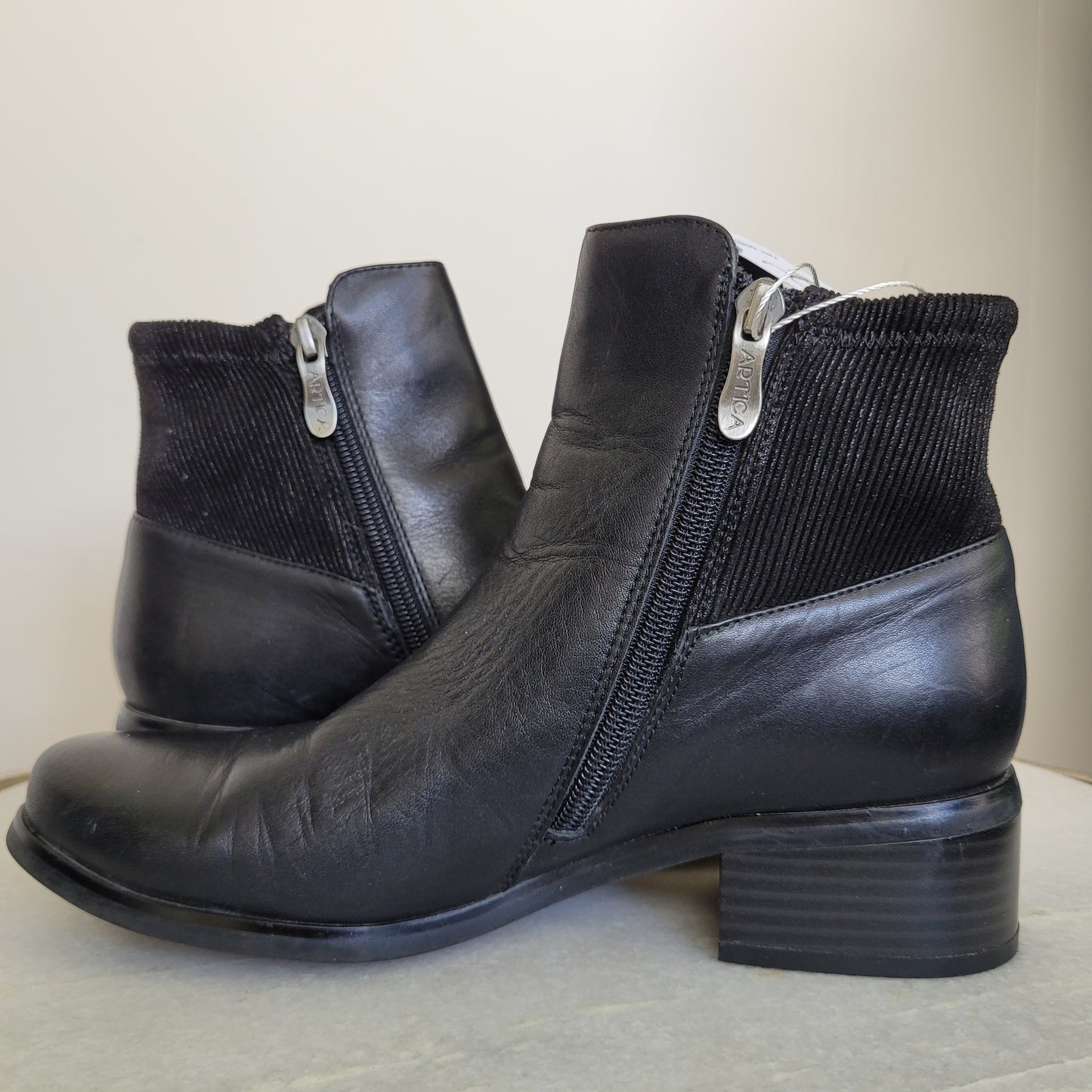 Black Leather Ankle Boots - Artica (Size 6B)