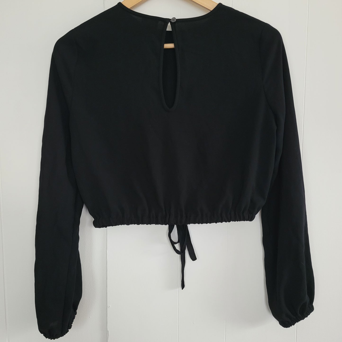 Black Cropped Long Sleeve Blouse - Tie Front - Wilfred (Size XS)