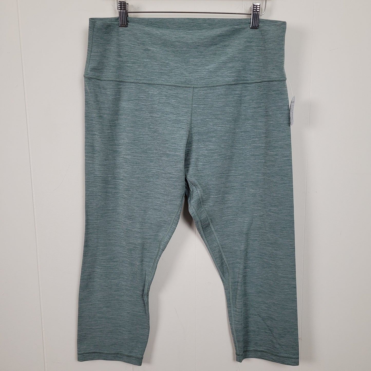 Sage Green High-Rise Cropped Active Leggings - Lululemon (16)