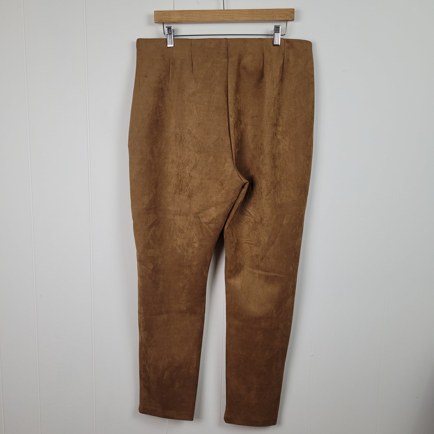 Camel Faux Suede Slim Pants - Gibson & Latimer (XL)