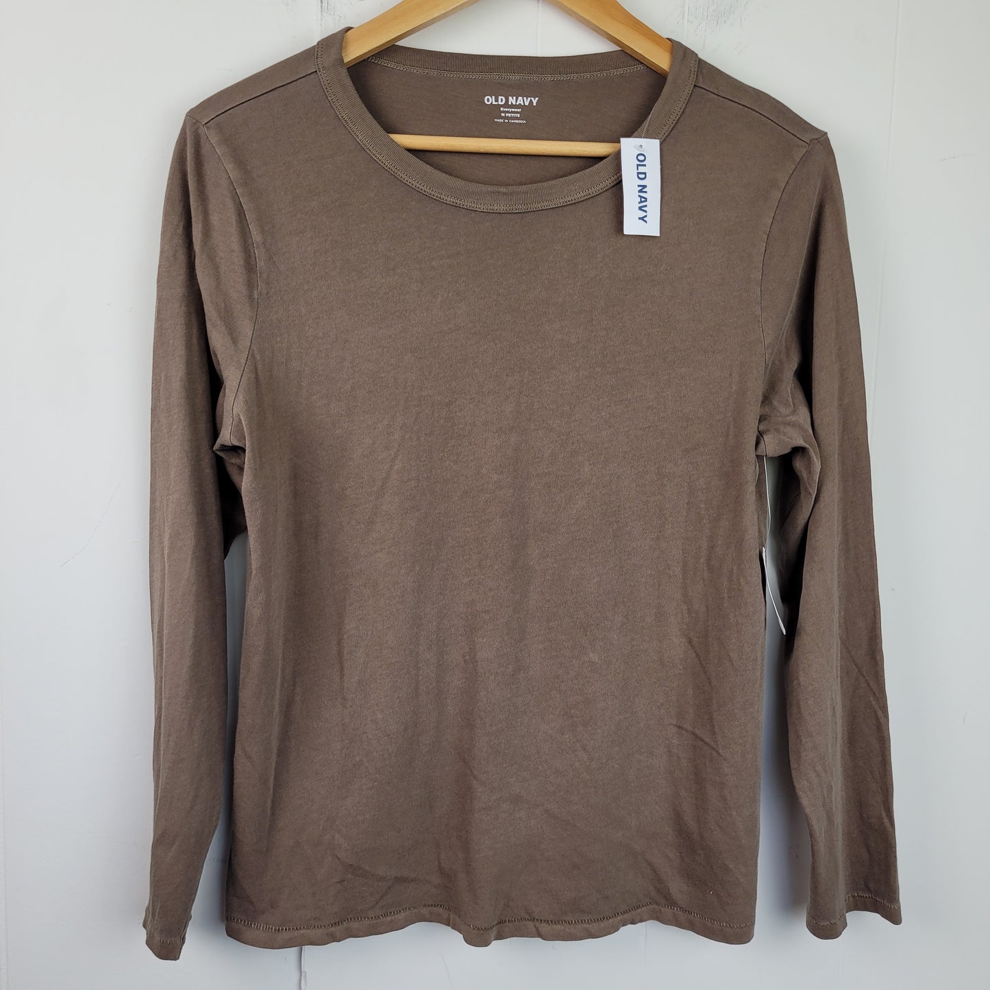 Taupe Long Sleeve Crewneck Tee - Old Navy EveryWear (M Petite)