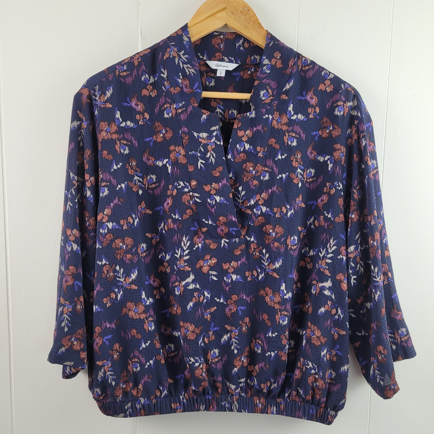 Lightweight Floral Blouse - Reitmans (S)