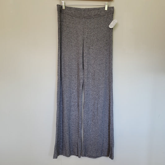Grey Ribbed Knit Flare Pants - Women's (Size M)