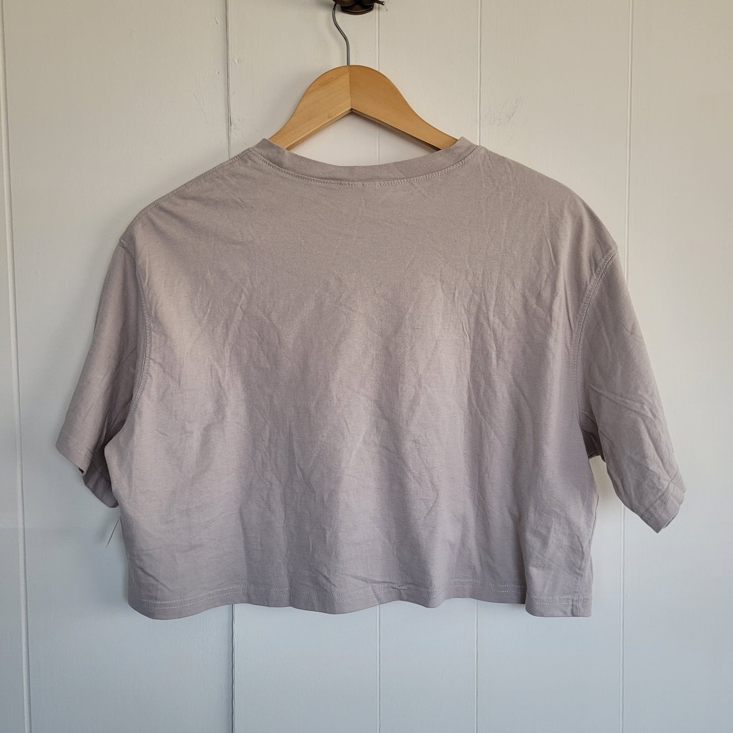 Neutral Beige Cropped Basic Tee - Divided by H&M (Size M)