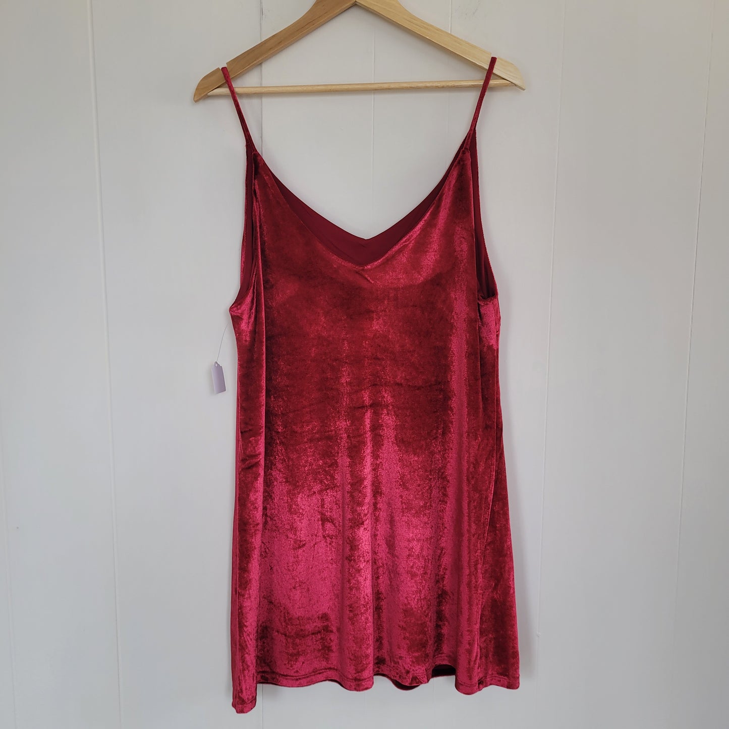 Red Velvet Slip Dress –  Kalani Hilliker for Alyce Paris (Size XL)