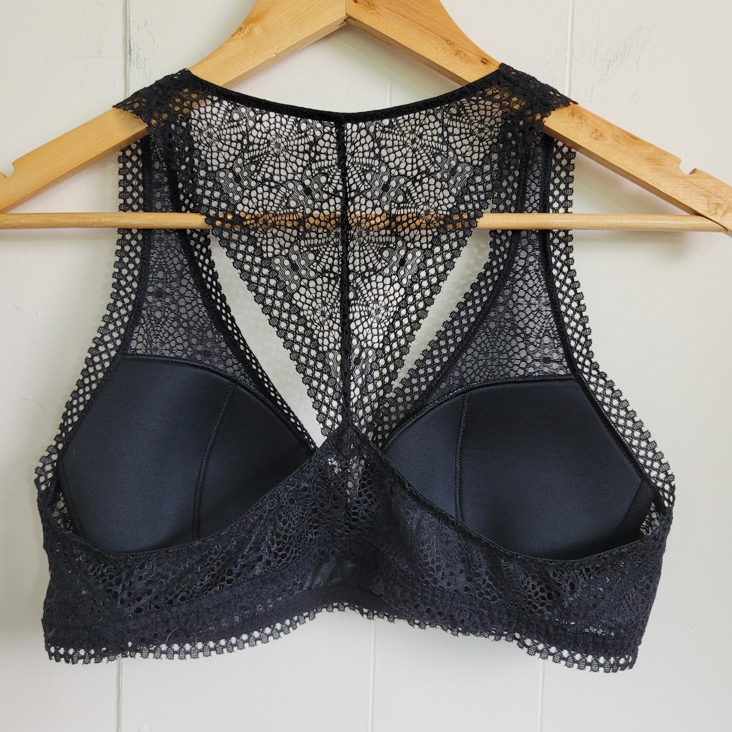 Black Lace Racerback Bralette - Victoria’s Secret (Large)