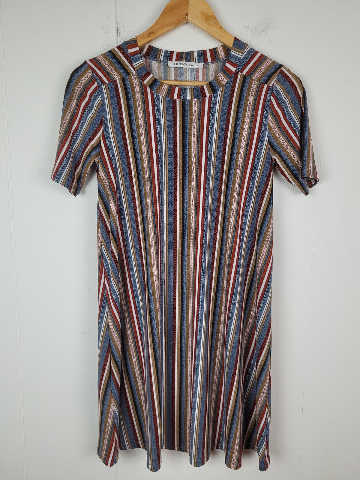 BCBGeneration XS Multicolour Striped Short Sleeve Dress