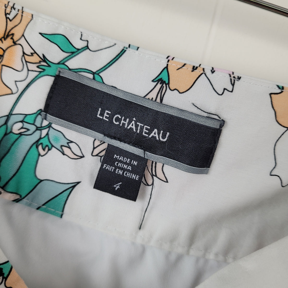 White Floral A-Line Skirt - Le Château (Size 4)