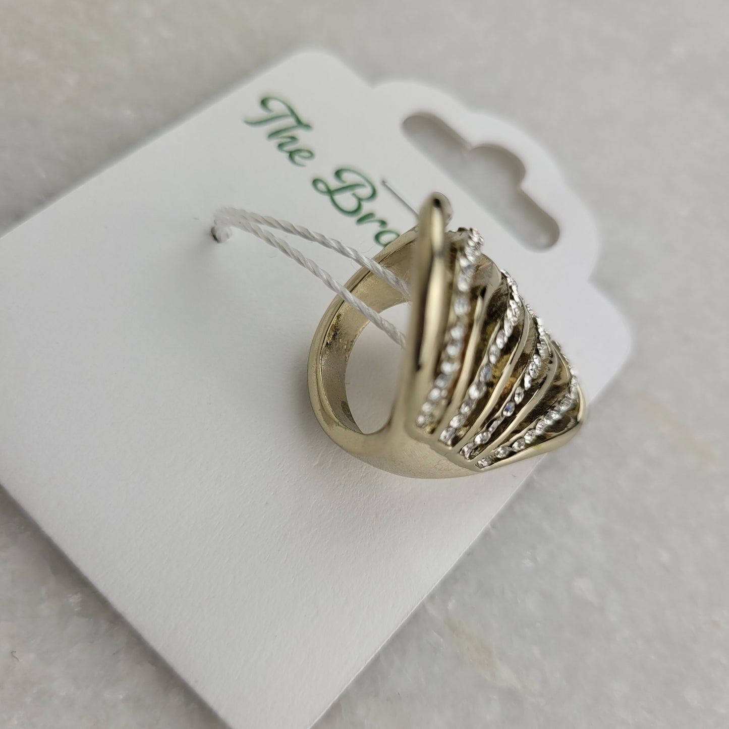 Gold Tone Openwork Rhinestone Statement Ring (Size 6.5–7)