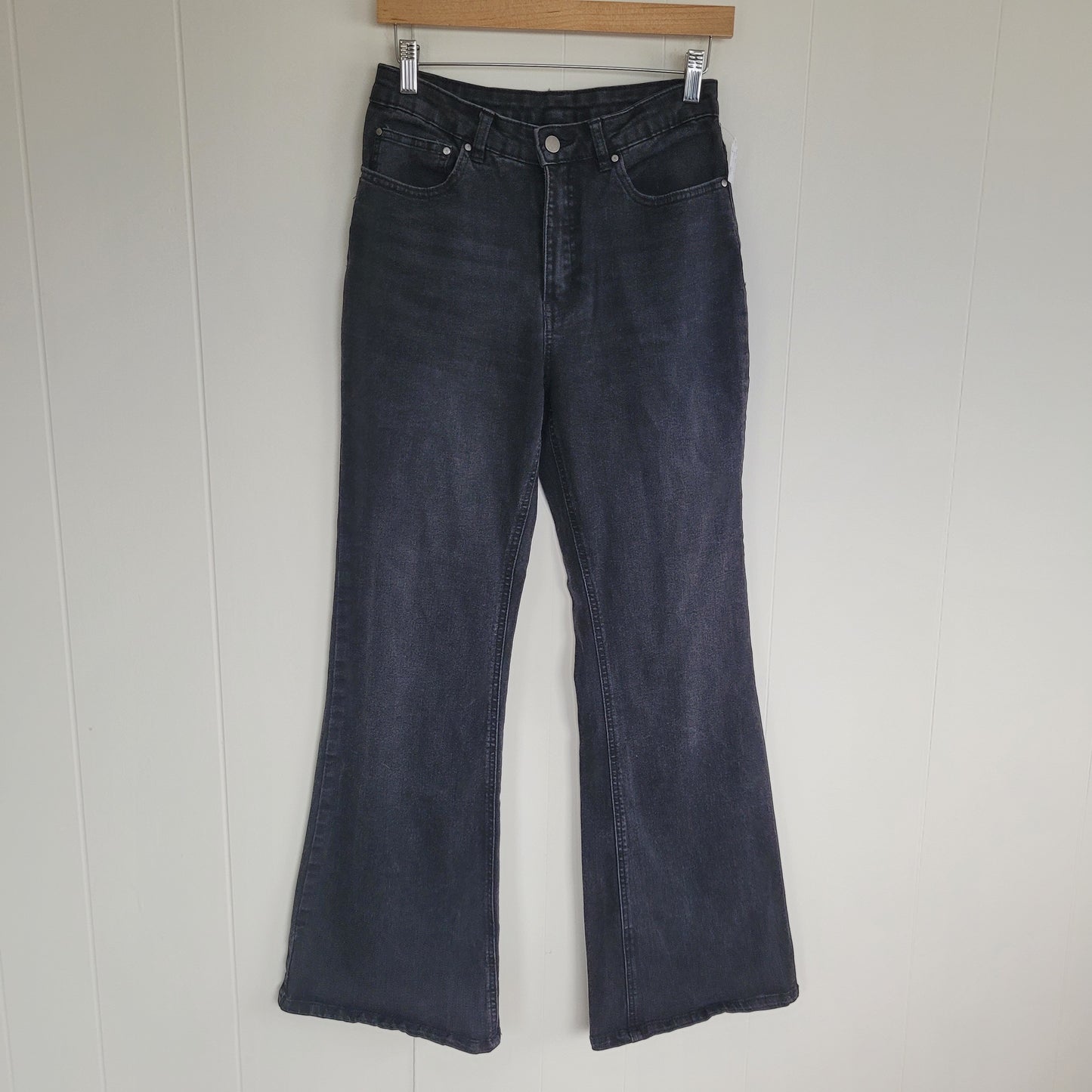 Black Wash Flare Jeans - No Boundaries (Size 7)