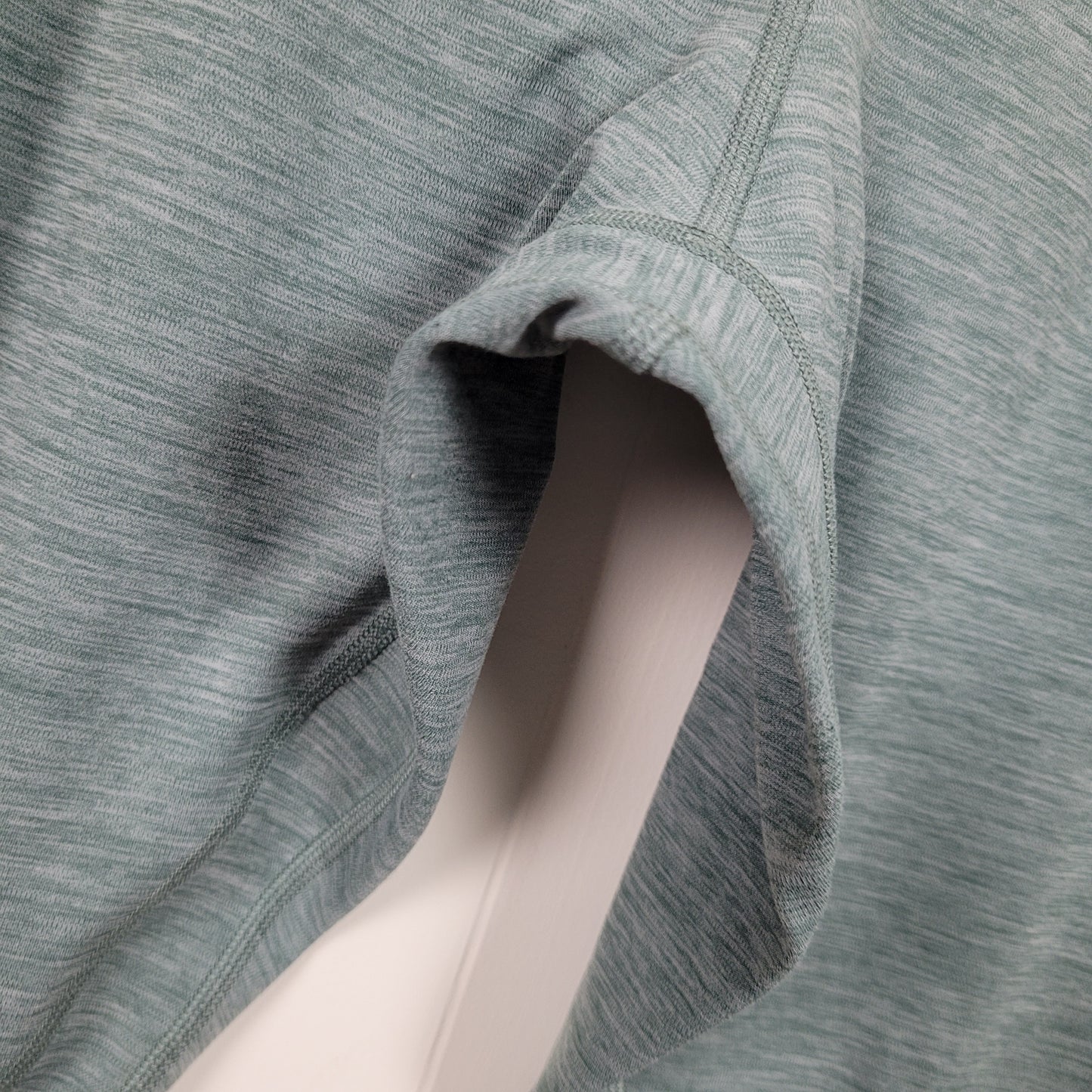 Sage Green High-Rise Cropped Active Leggings - Lululemon (16)