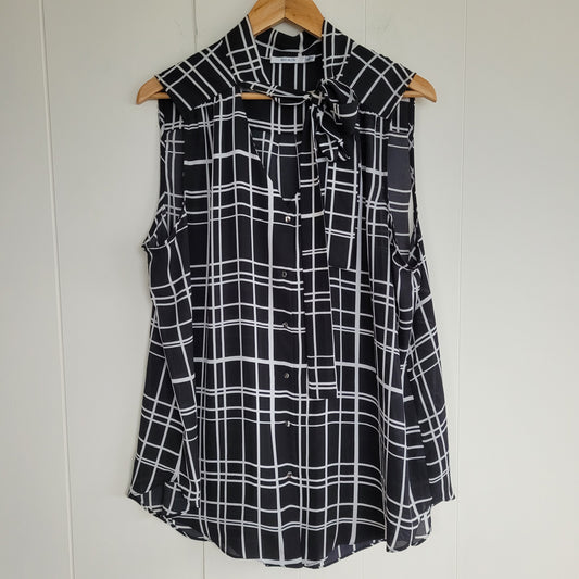Black & White Sleeveless Blouse - Grid Tie Neck - Ricki's (XXL)