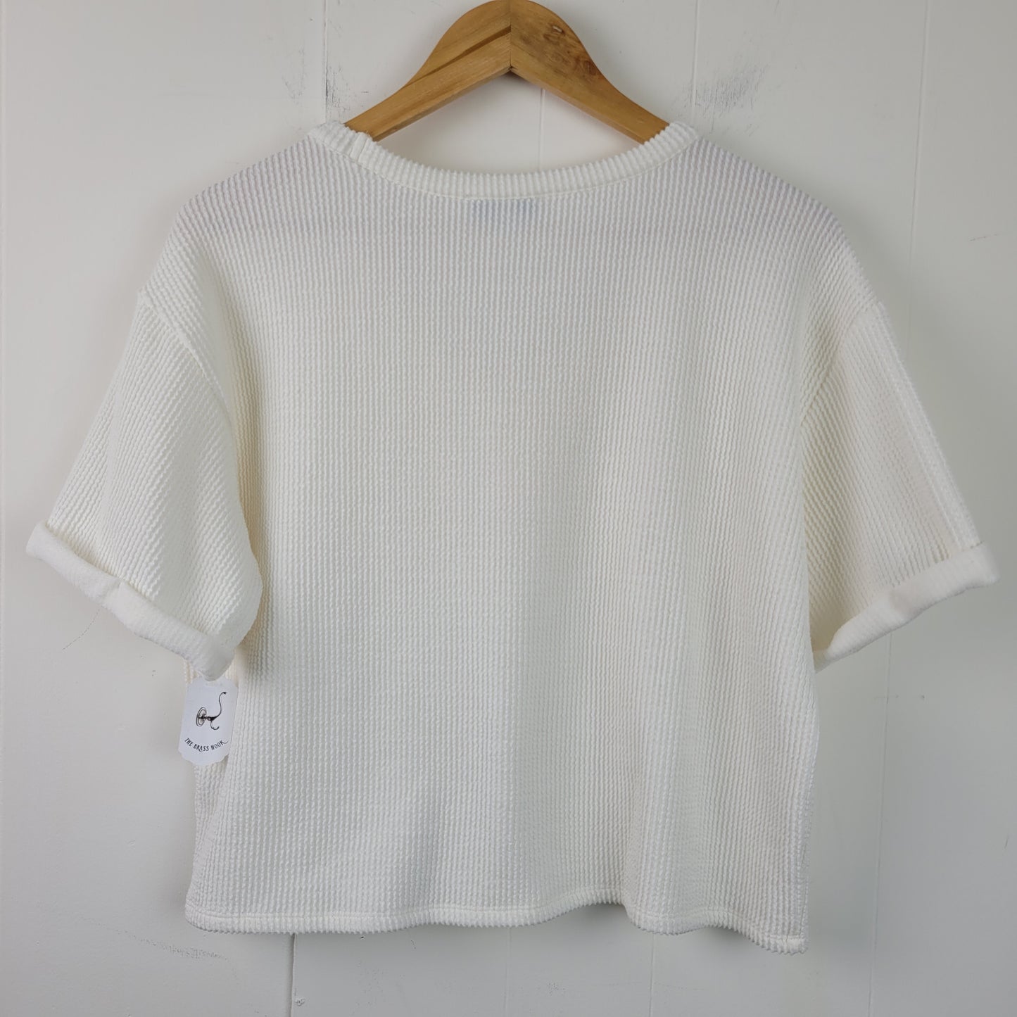 White Textured Short Sleeve V-Neck Top - mySTYLE (Large)