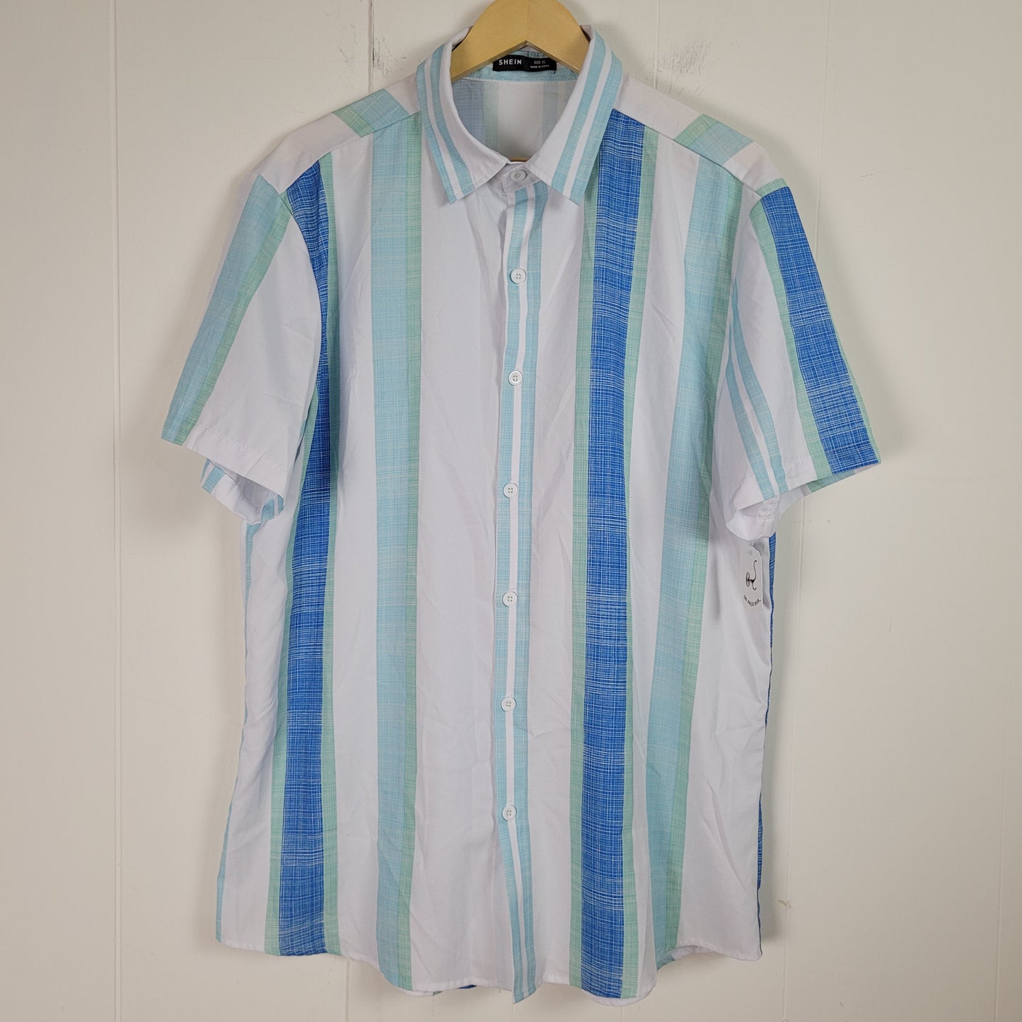 White & Blue Striped Short Sleeve Button-Up Shirt - SHEIN (XL)