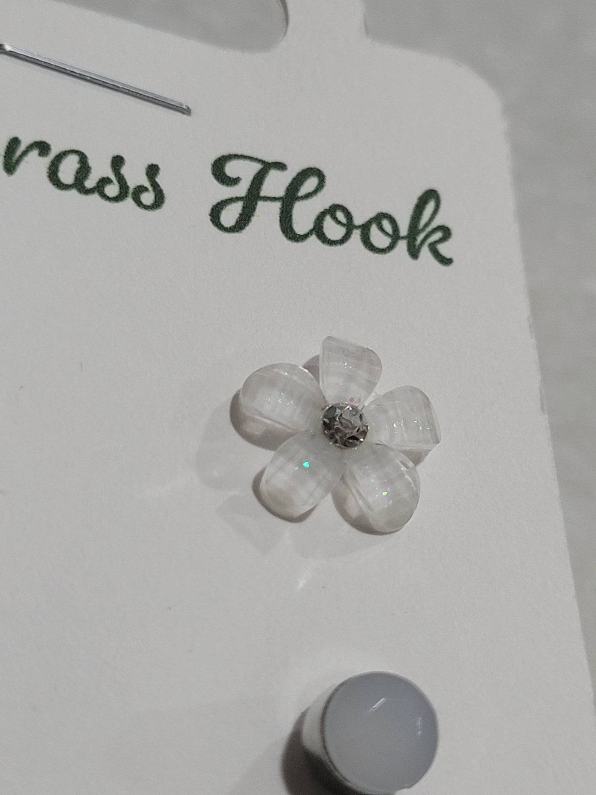 2-Pair White Floral & Faceted Stud Earrings