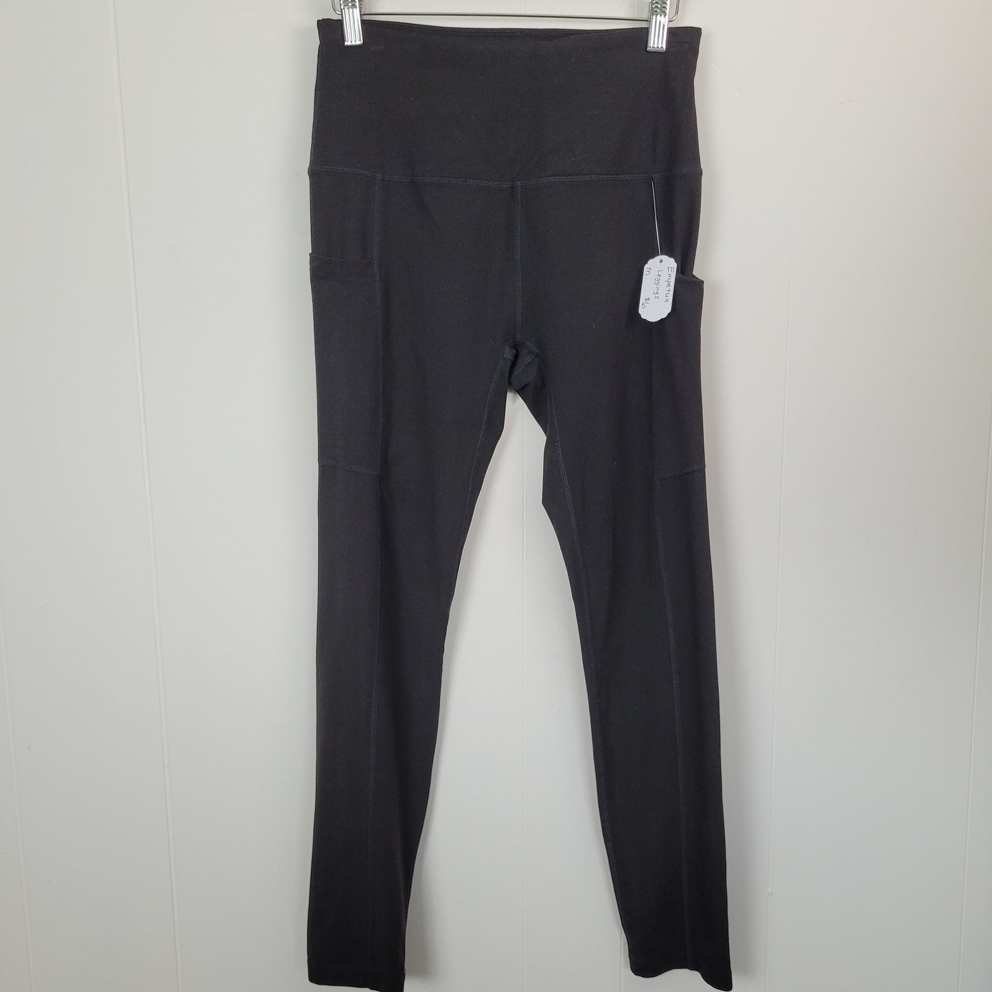 Black Pocket Leggings - Empetua (Size M)
