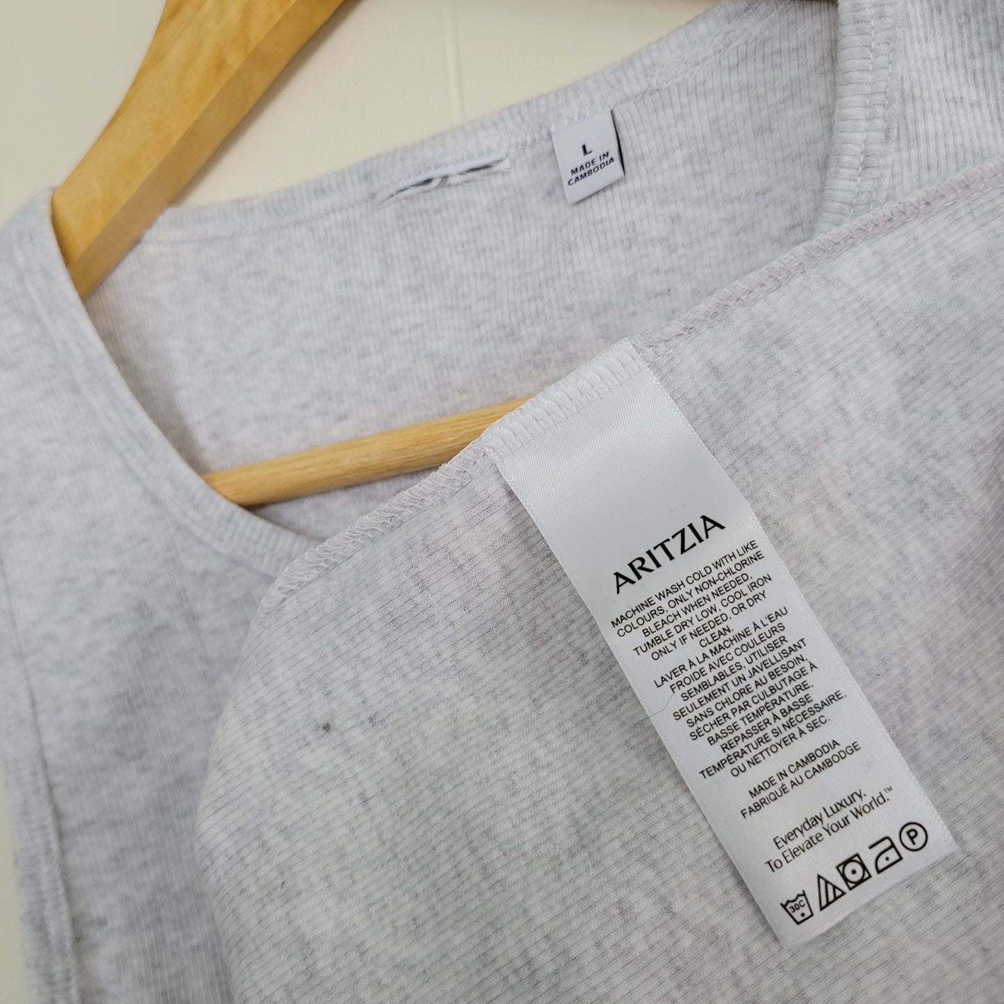 Heather Grey Aritzia TNA Ribbed Tank - Size L