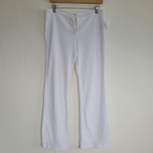 White Textured Flare Pants - A.C.W (S/P)