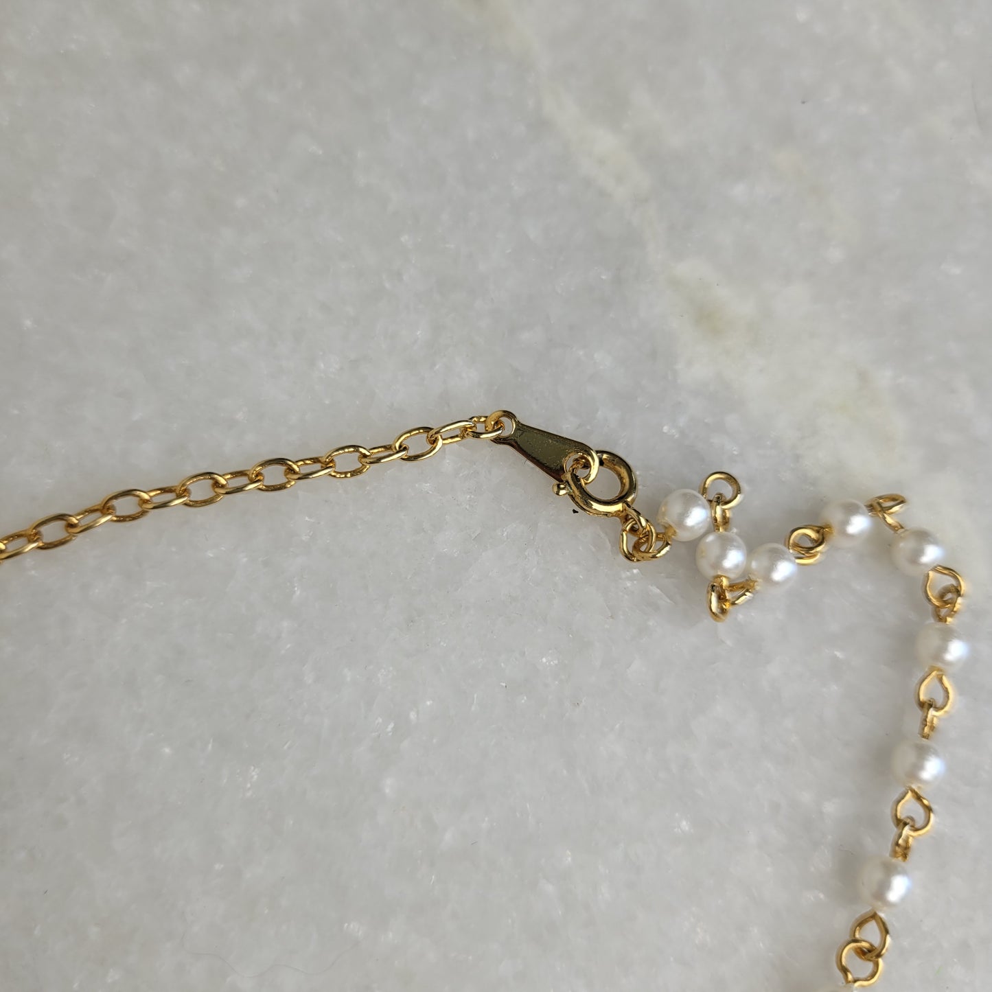 Gold Tone Faux Pearl Bow Pendant Necklace