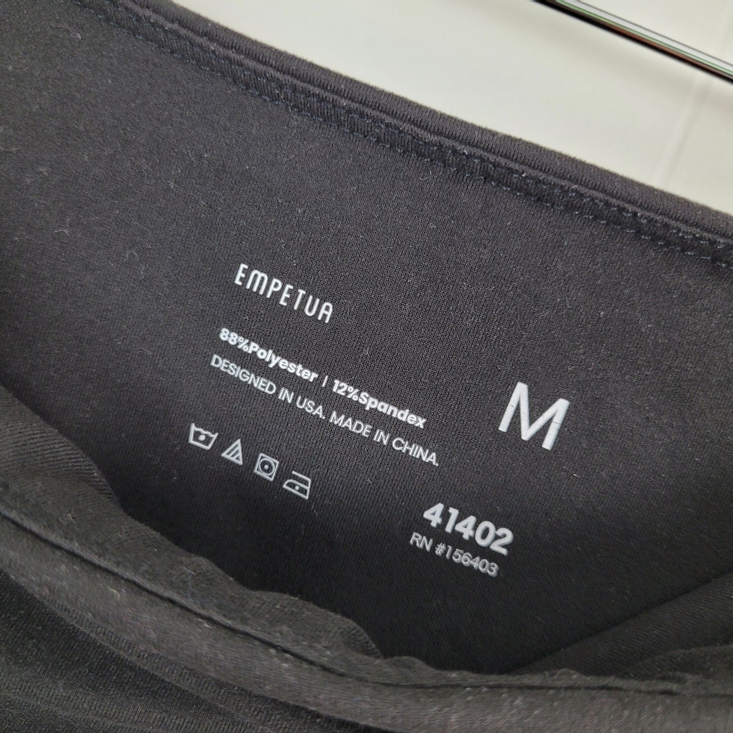 Black Pocket Leggings - Empetua (Size M)