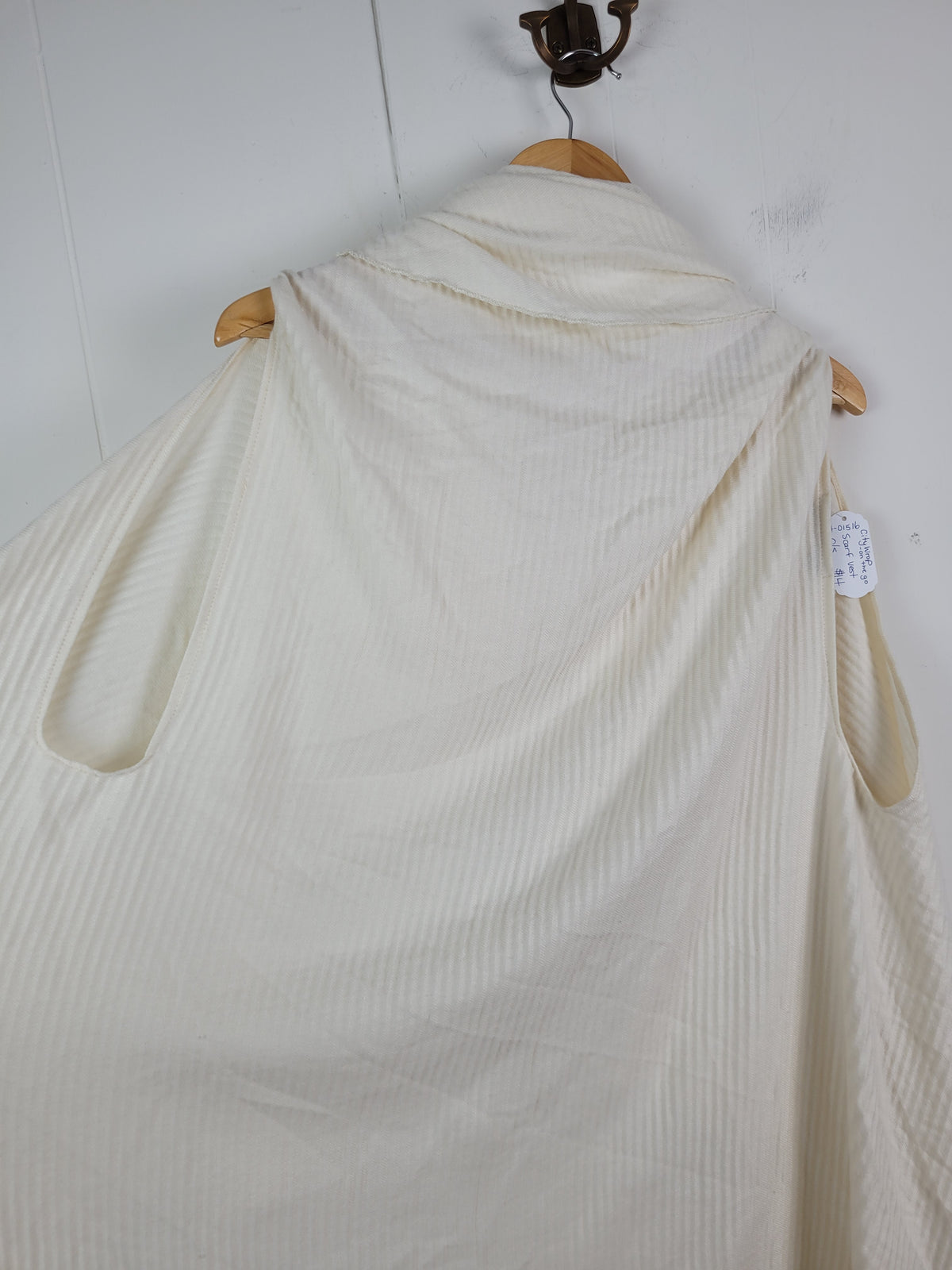 City Wrap O/S Ivory Ribbed Waterfall Scarf Vest